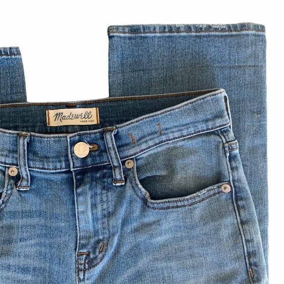 Madewell High Rise Kick Out Crop Jeans (26) - Picture 6 of 13